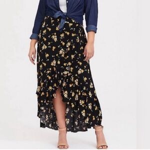 Torrid Black and yellow floral wrap around challis skirt with ruffle trim